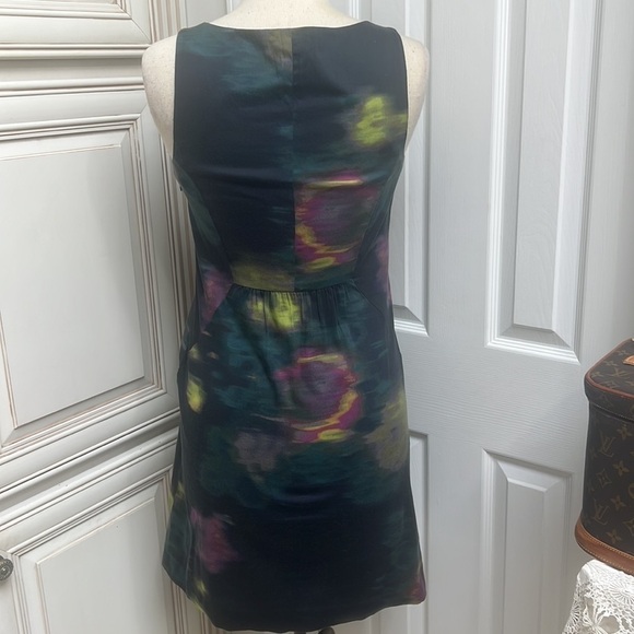 Theory Clary Lovely Sheath Dress - Picture 4 of 5